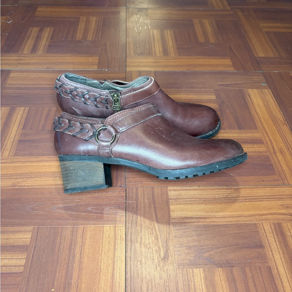 Elegant Brown Ankle Booties with Braided Detail